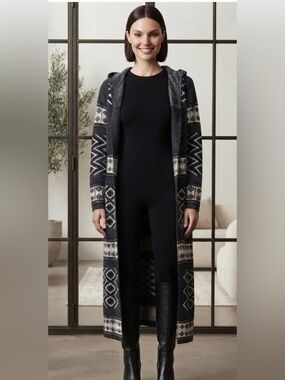 Slonl  Black Patterned Sweater Hooded Cardigan(B 38”L 48”)
